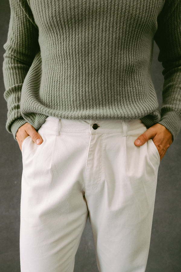 Pleated Walker Pant